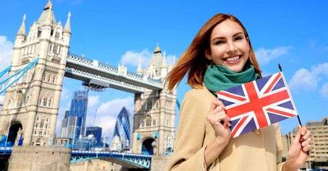 Британские парламентарии хотят оставить бесплатным продление действия виз для всех сотрудников NHS